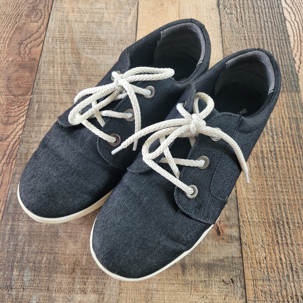 Charcoal Barefoot Freedom Sneakers "Ruby", Women's Size 6.5W